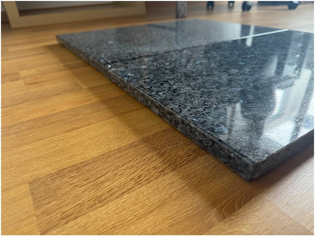 Pietre & tegole: Granit Steinplatten zwei Stück – Nuovo (secondo la descrizione) da Bern venduto da Zenithar 2
