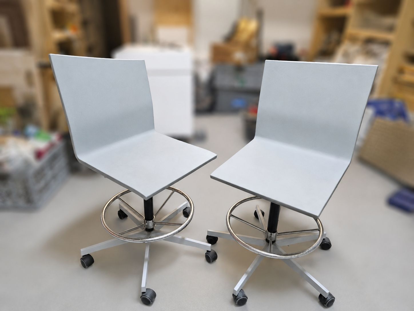 Vitra Hocker: Verkaufe 2 originale Vitra 202 Design-Hocker. – Gebraucht aus Seuzach von Kirsten-Umbau