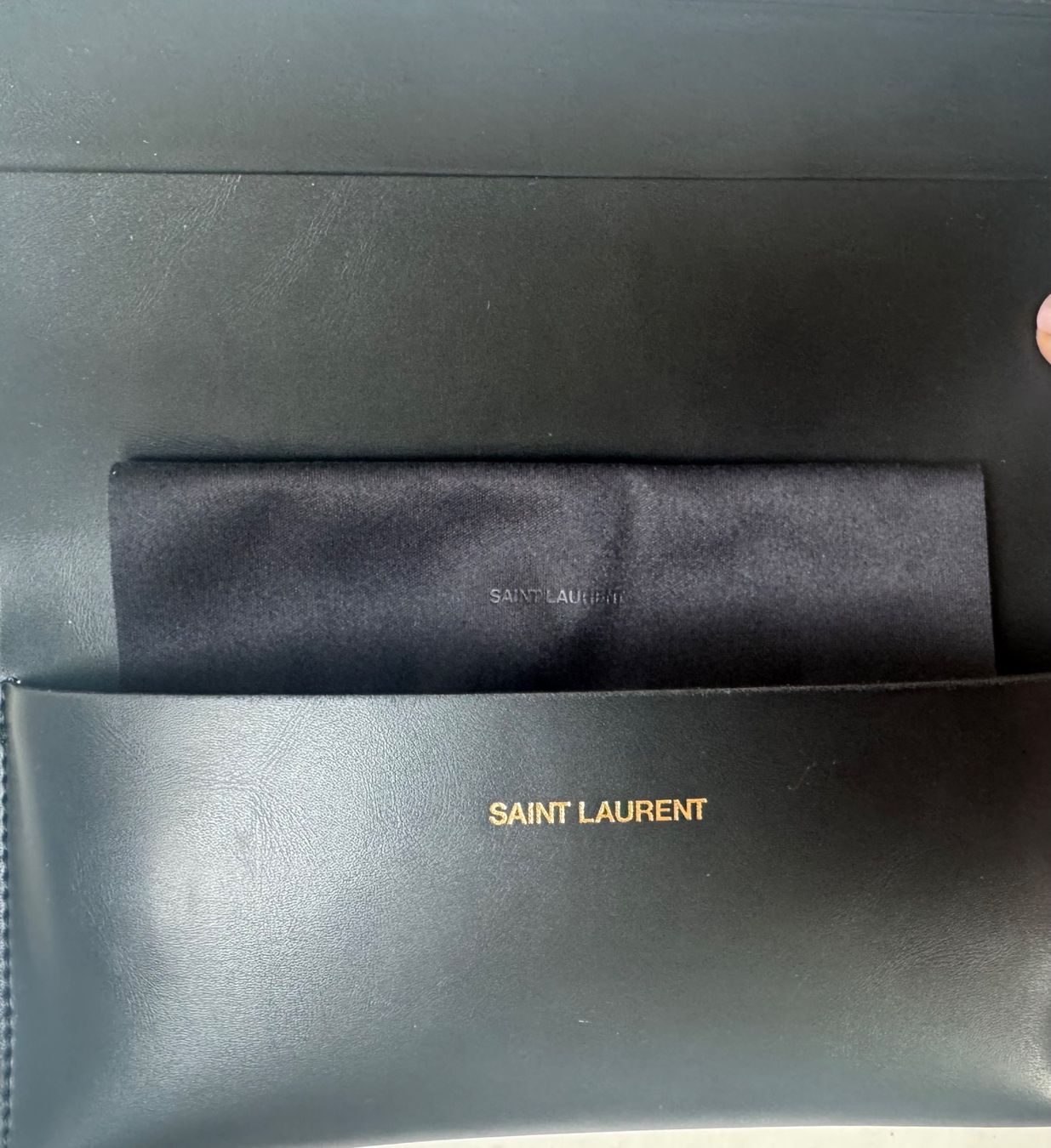Altro in  Abbigliamento & Accessori: Saint Laurent Brillenetui neu – Nuovo e nell'imballaggio originale da Montagnola venduto da Vol24 2