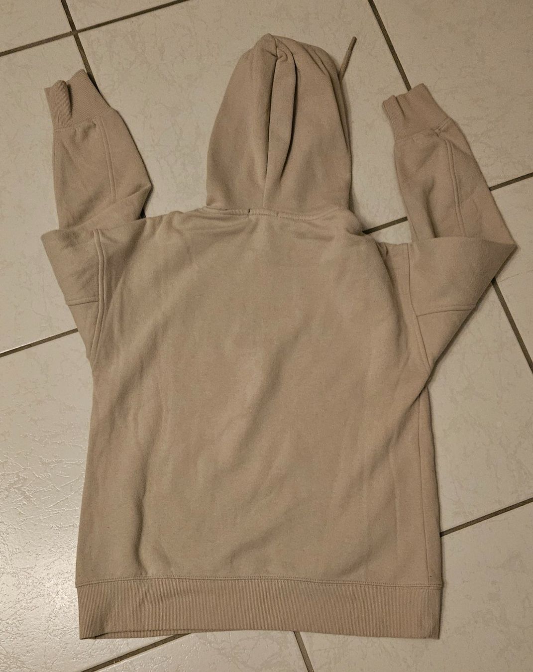Pullover & Sweatshirts: Kaputzenpullover S – Gebraucht aus Wohlen AG von france19m 1