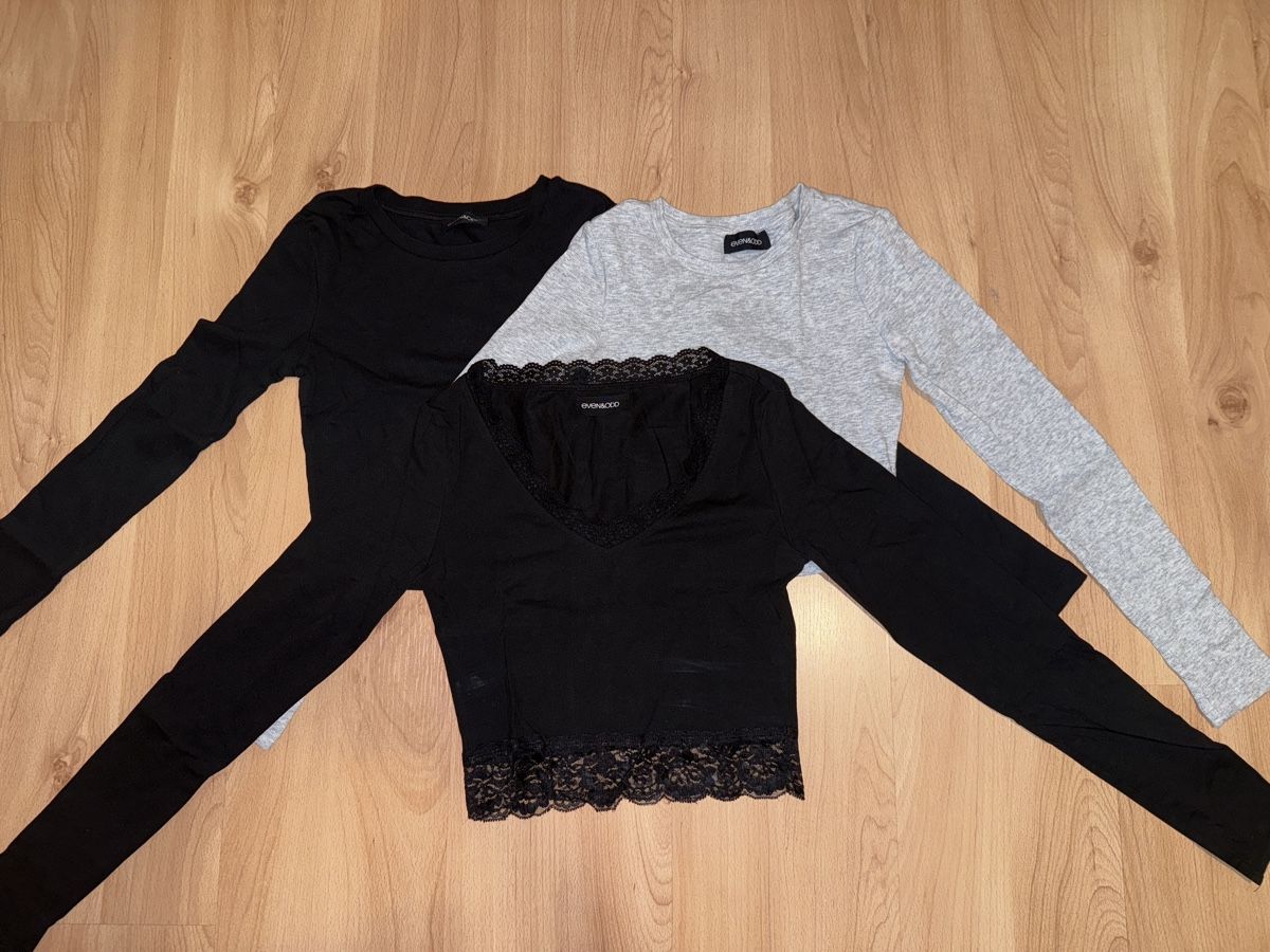 Lotti di vestiti: 3 Langarm Tops Gr. XS/S – Usato da Rotkreuz venduto da tha_lb6g