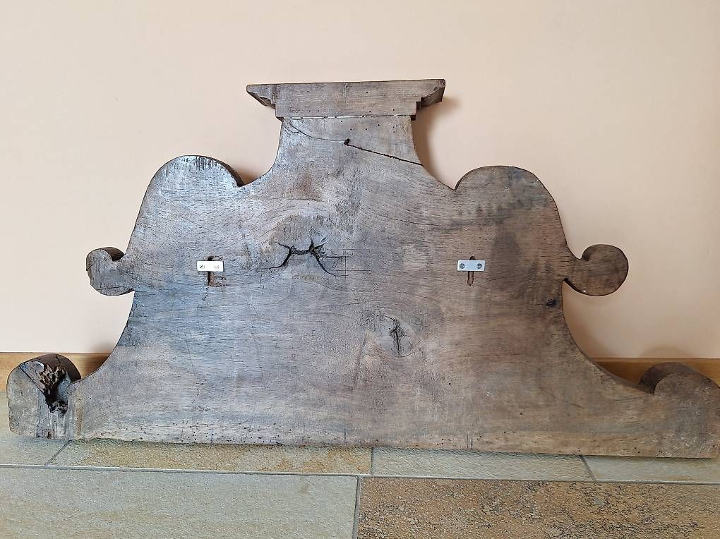 Skulpturen & Statuen: Fronton en chêne Suisse centrale 1707 – Gebraucht aus Bevaix von tor_5z8m 3