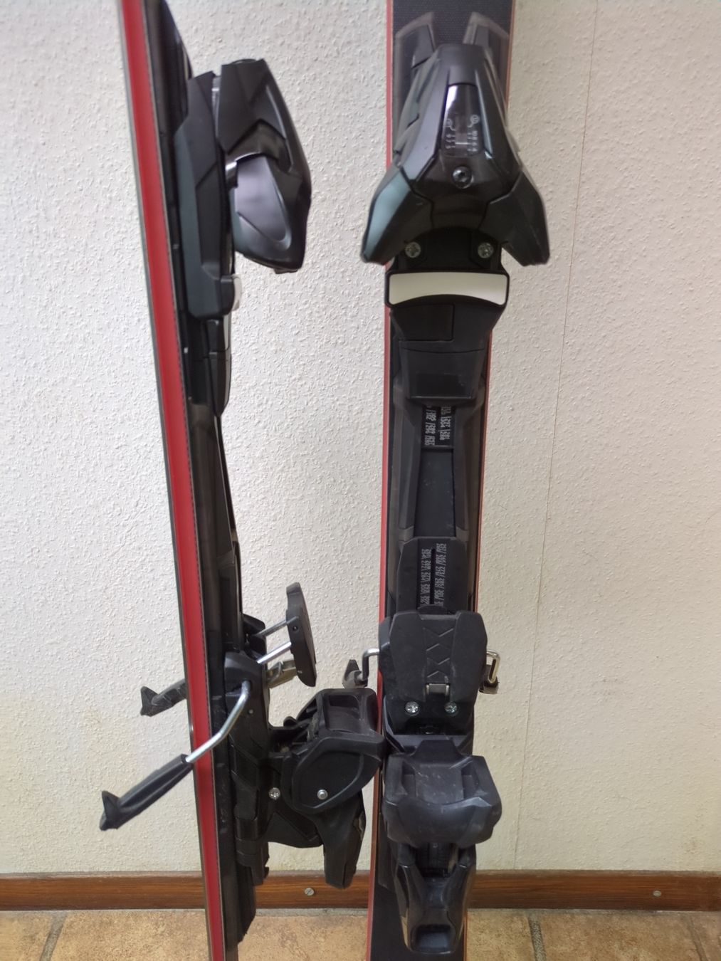 AK Ski Sci: AK Ski Red 164cm – Usato da Münsingen venduto da guschtu 2