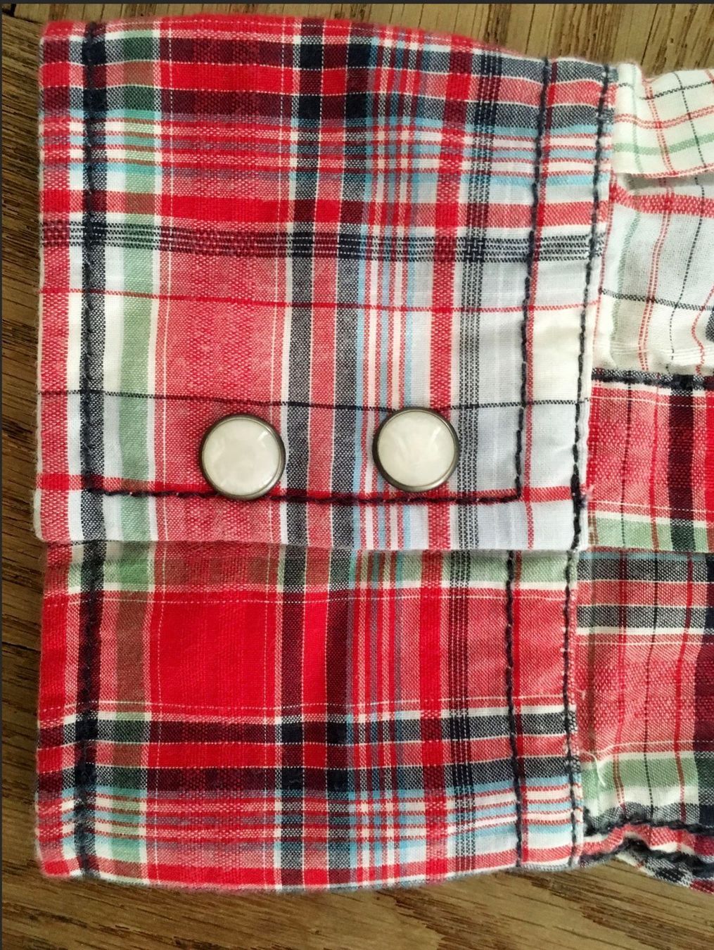 Camicie: chemise HILFIGER – Usato da LAUSANNE venduto da PUMPERNICKEL3 1