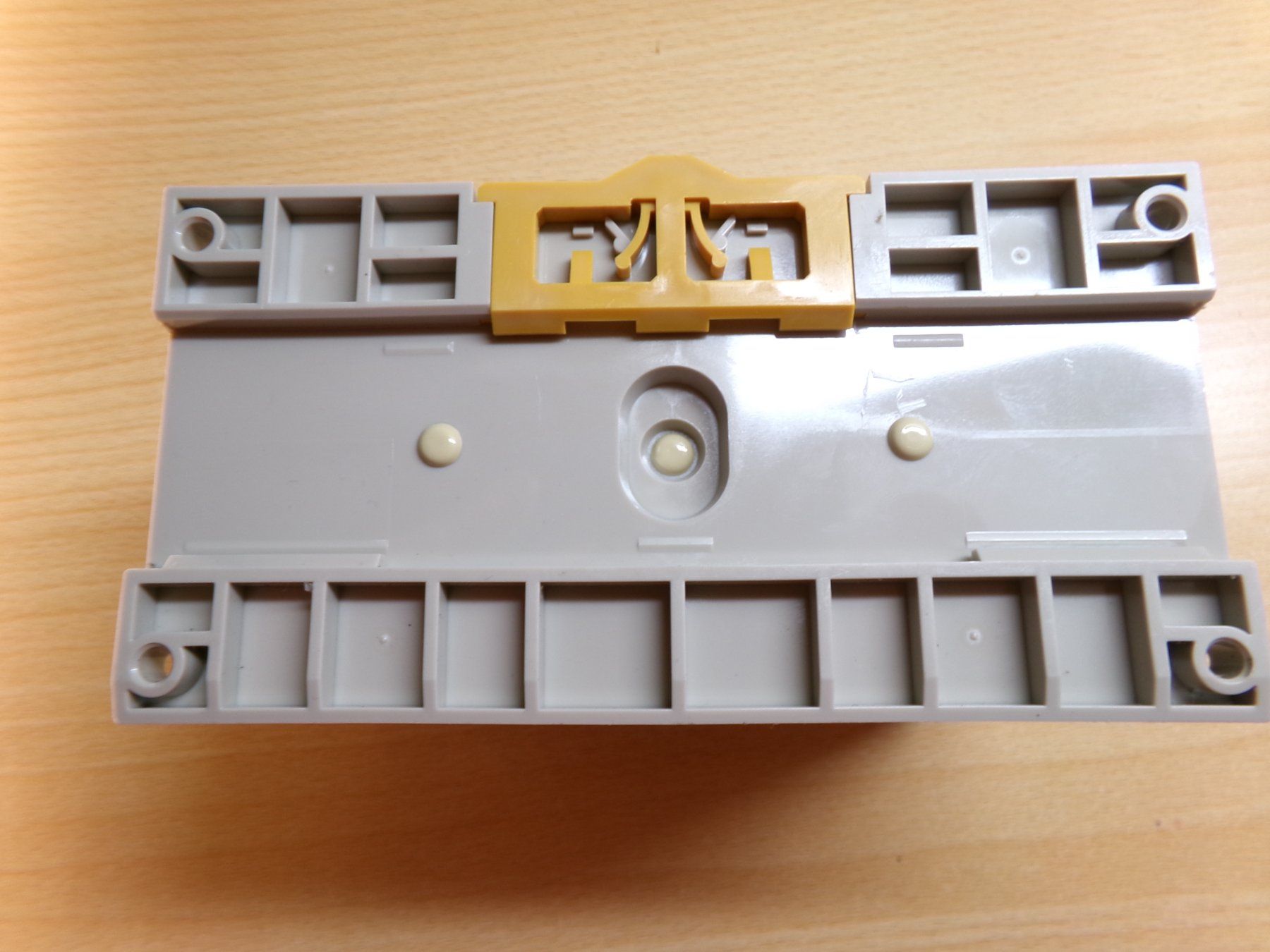 Omron Elektronikbauteile: Spannungsversorgung 24V 4,2A Omron – Gebraucht aus Hombrechtikon von Maloev17 6