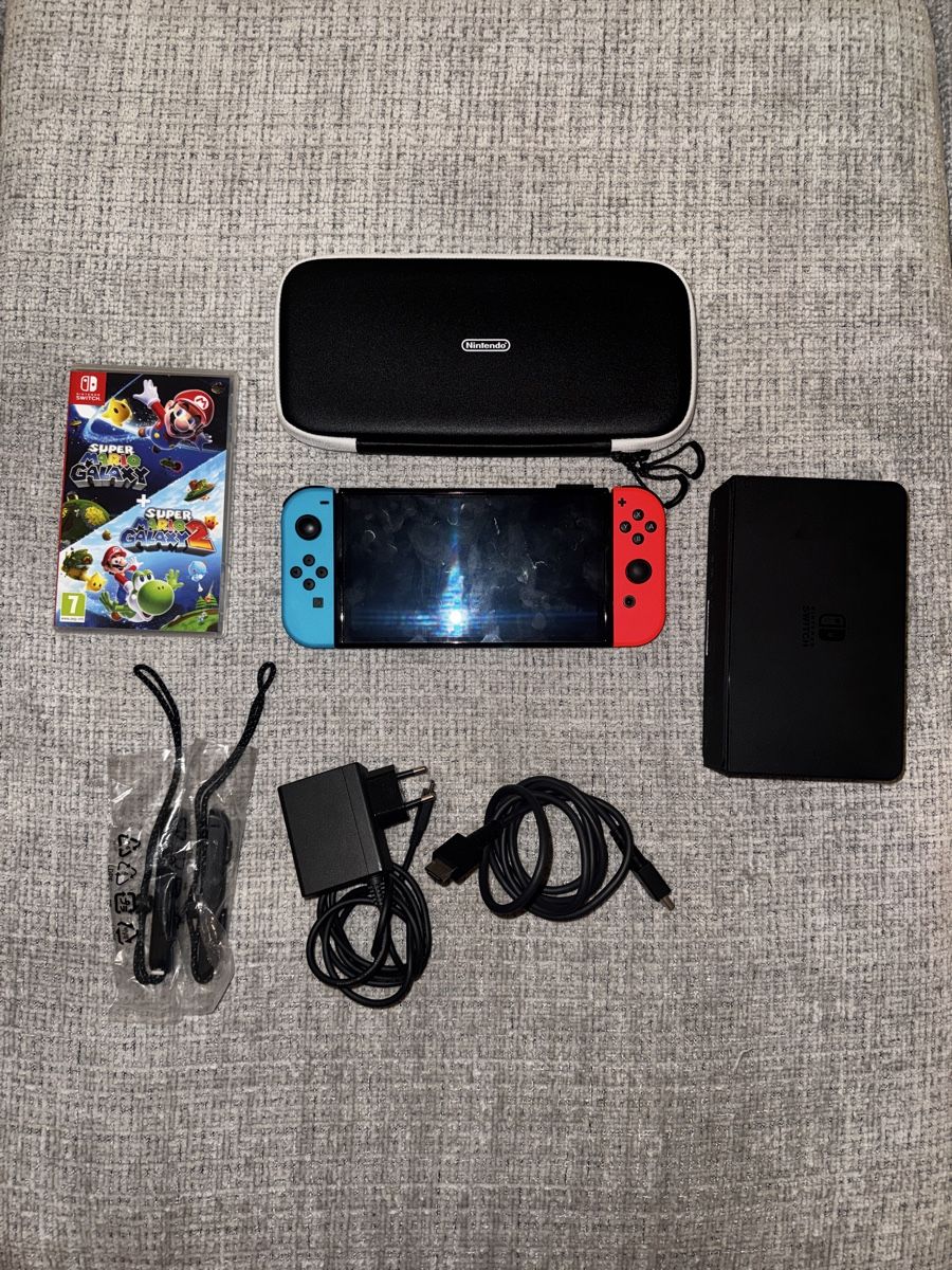 Nintendo Console: Nintendo switch OLED – Nuovo (secondo la descrizione) da Genève venduto da bou_7vrk