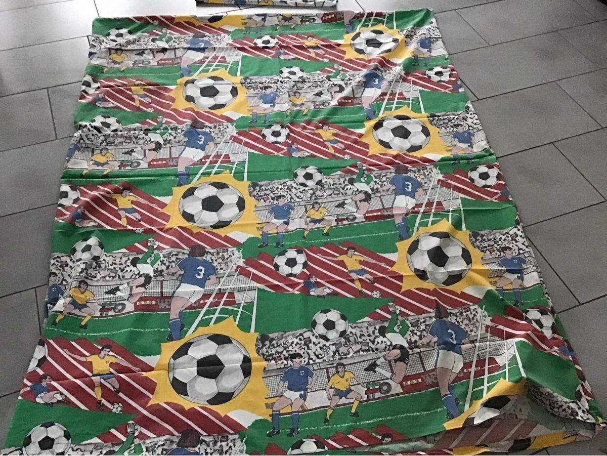 Bettwäsche: Fussball Bettwäsche 160-210 – Gebraucht aus Trimbach von gregy69s 1