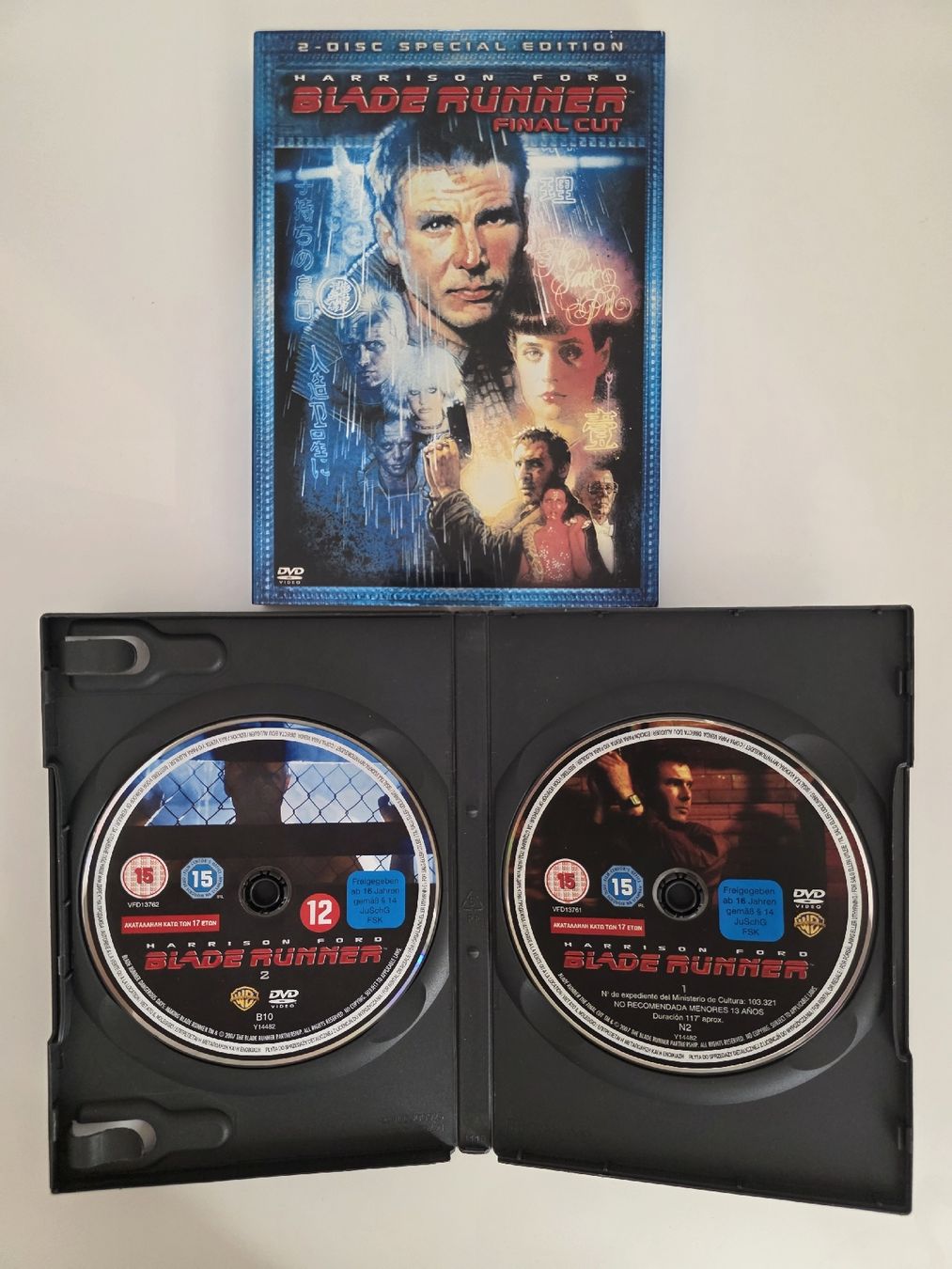 Tutti i DVDs: Blade Runner Final Cut 2-Disc DVD Special Edition – Usato da Zürich venduto da TimZurich1 2