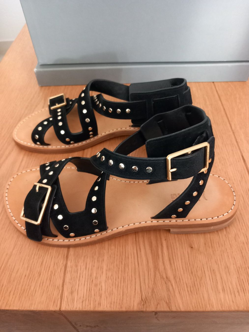 Zadig & Voltaire Damenschuhe: Zadig&Voltaire Sandale Grösse 37 – Neu und originalverpackt aus Givisiez von Reiffel 3