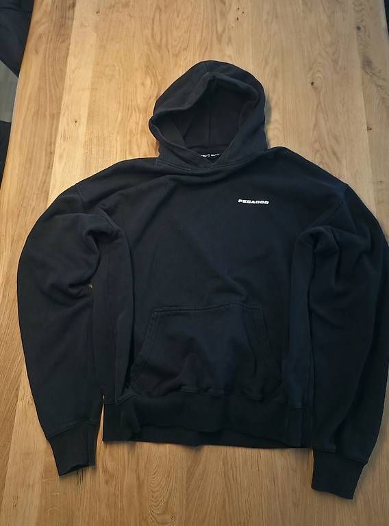 Pullover & Sweatshirts: Pegador Pullover Grösse M – Gebraucht aus St. Gallen von chrispbacon00