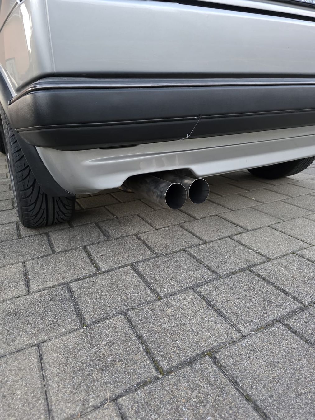 VW Automobili: VW Golf 2 1.8 GTI 16V 3 Türig – Usato da Hörhausen venduto da Nuage81 3
