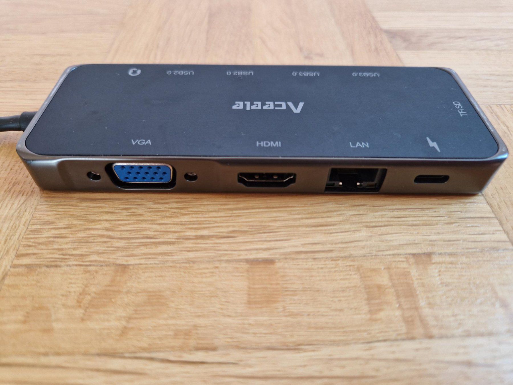 Hub & Switch: Multihub 11x1 wie NEU – Nuovo (secondo la descrizione) da Zürich venduto da yro_qvz7 1