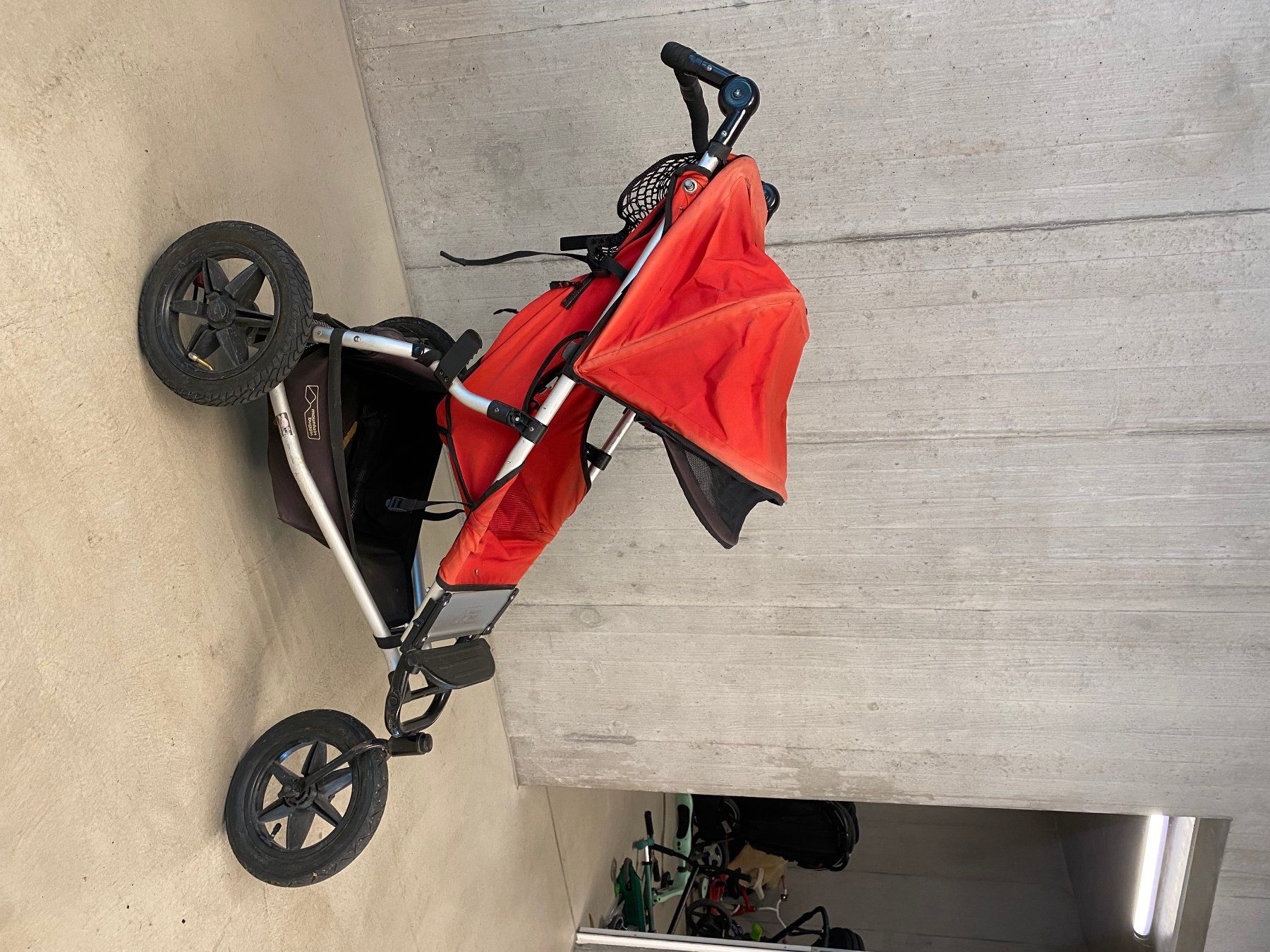 Mountain Buggy Carrozzine: Mountainbuggy Jogger – Usato da Zürich venduto da Looola07 2
