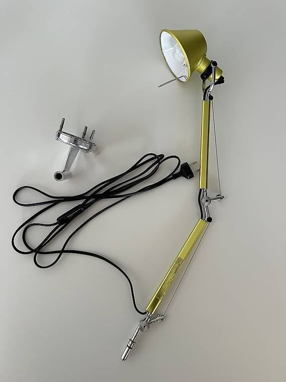 Artemide Lampade: Artemide Tolomeo micro parete (wall) – Usato da Schwerzenbach venduto da WorldBuzz 2