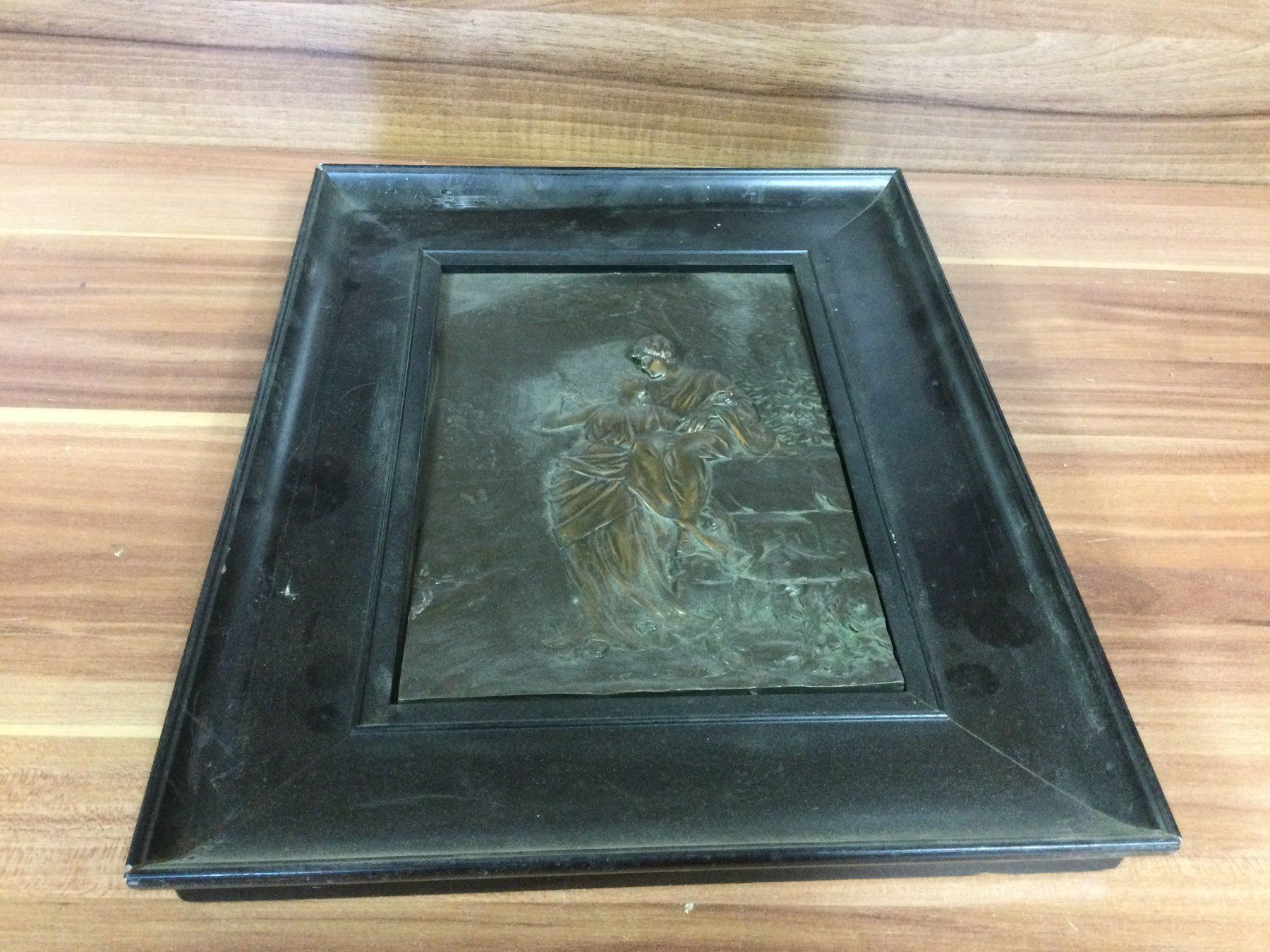 Attrezzi da lavoro: Altes Bild die Liebenden Relief mit Bronzeoptik – Usato da Wangen SZ venduto da kuriosum12 5