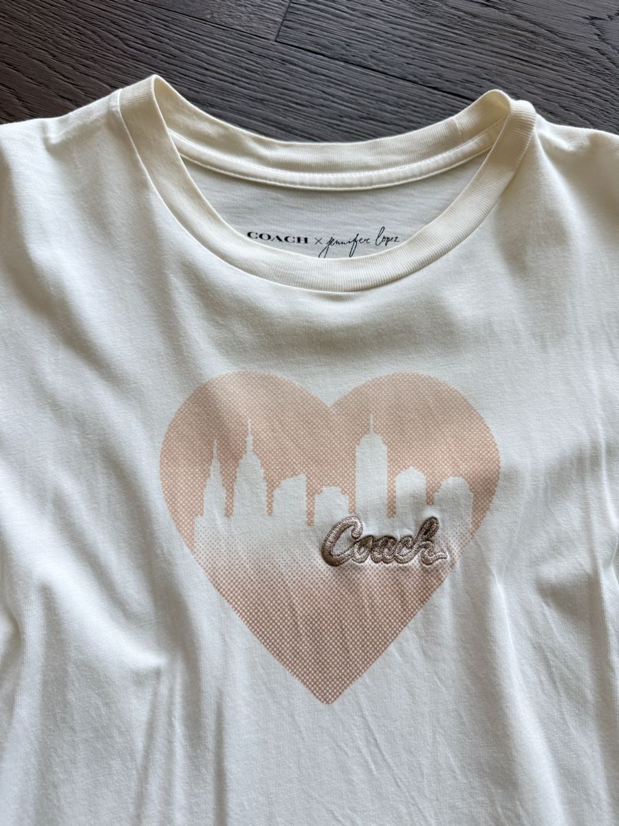 T-shirt: Coach x jennifer lopez Tshirt – Usato da Melide venduto da Nikola-123 1