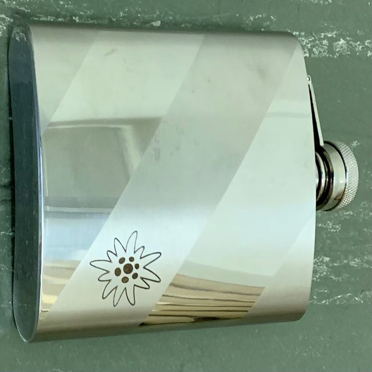 Edelstahl Flachmann 500ml Mit Tragegurt - Kürbis-Form Für Outdoor & Camping | Ideal Für Whisky & Spirituosen