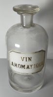 Große antike Apothekerflasche "Vin Aromatique" 23cm