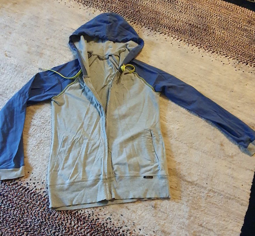 Maglioni & Felpe: Reissverschluss-Kapuzenpullover aus Baumwolle – Nuovo (secondo la descrizione) da Unterentfelden venduto da LookoutMt 5