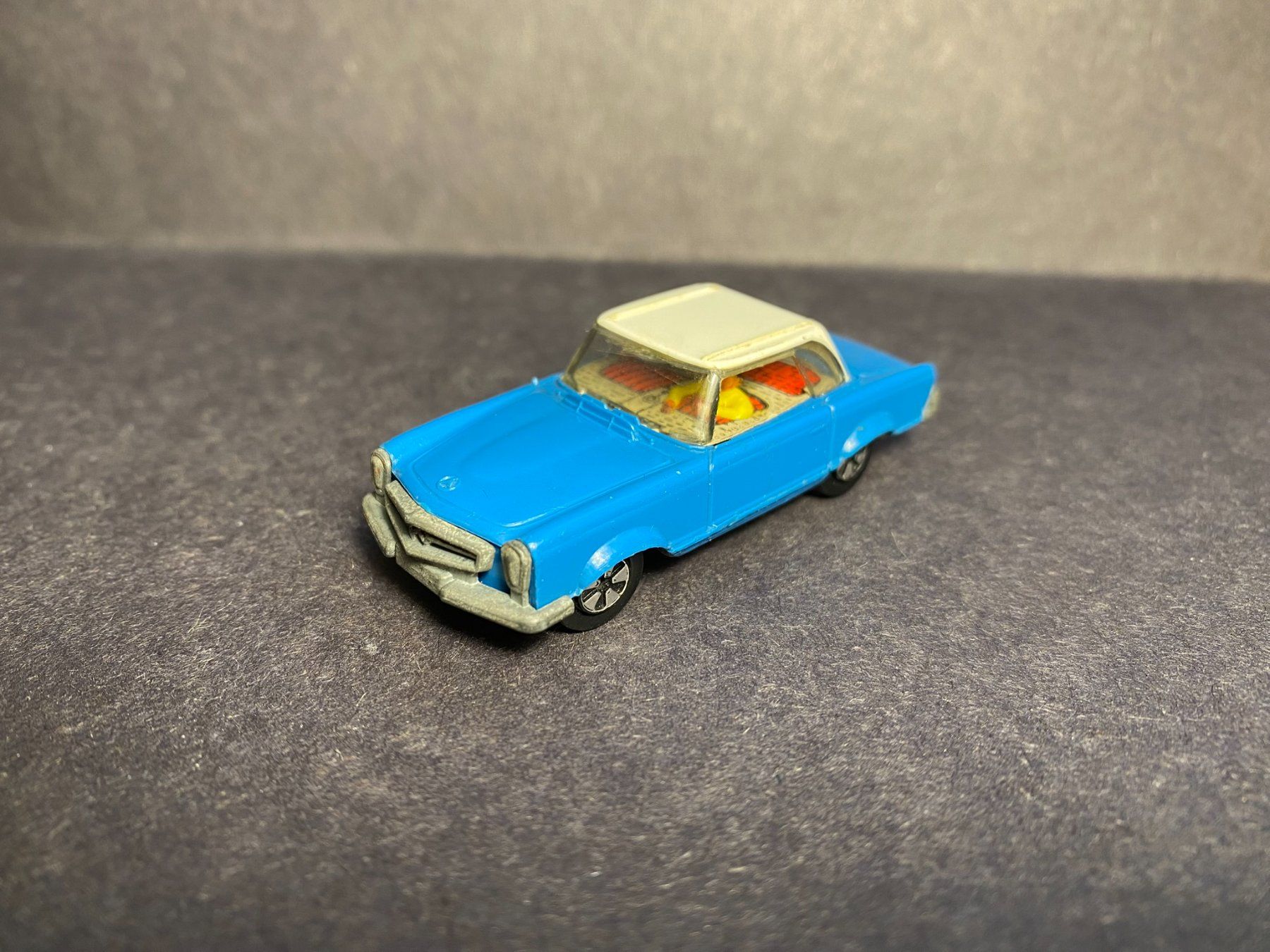 Faller Modellini d'auto: Mercedes-Benz 280 SL Pagode - Faller HiT car – Usato da Spiez venduto da Mlandcruiser