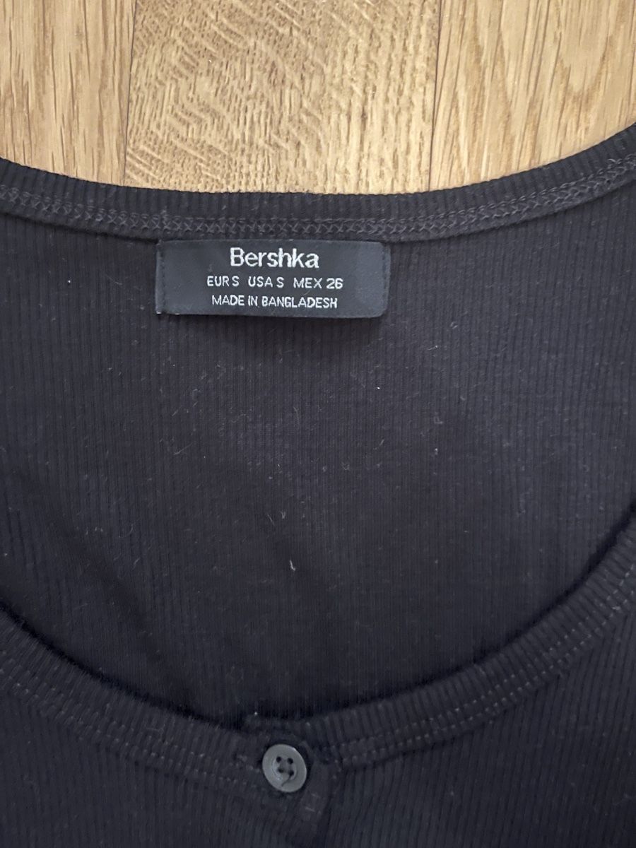 Lots de vêtements: Kleiderpaket Oberteile – D'occasion à Zürich par JB23JB 3
