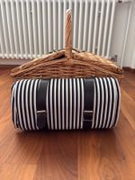 Picknickkorb mit Geschirr