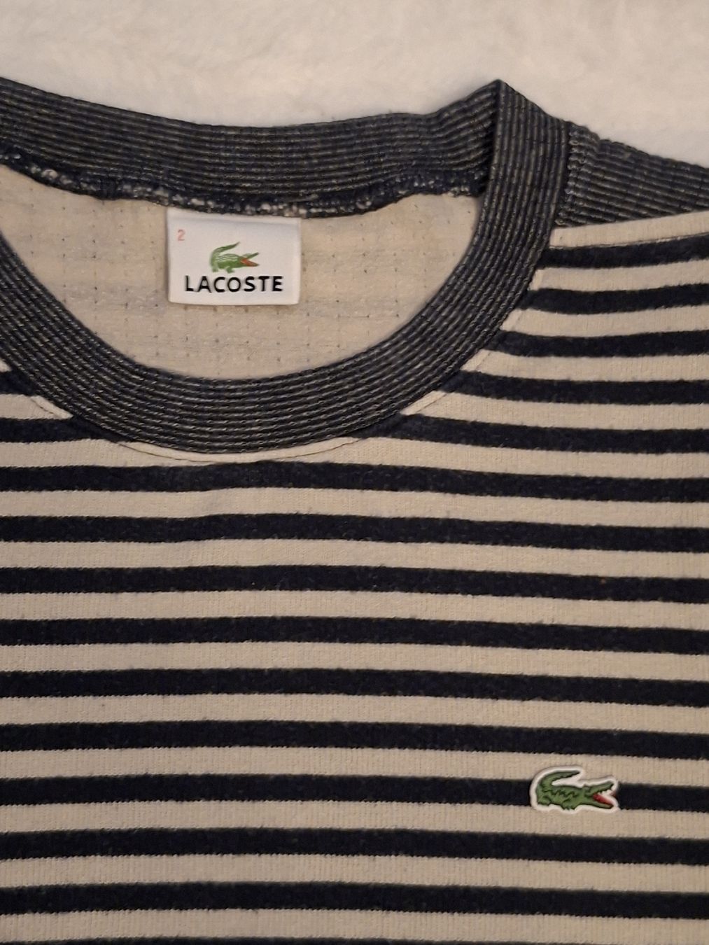 Lacoste Pullover & Sweatshirts: Pull Lacoste rayé, taille xs – Gebraucht aus Renens VD von ser_j2fn 2