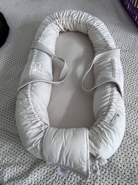 Betten: Liewood Babynest  – Gebraucht aus Steinmaur von den_czr7 1