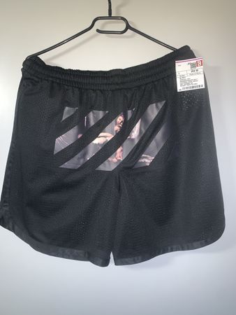 Off-White Shorts Neu !! Grösse L