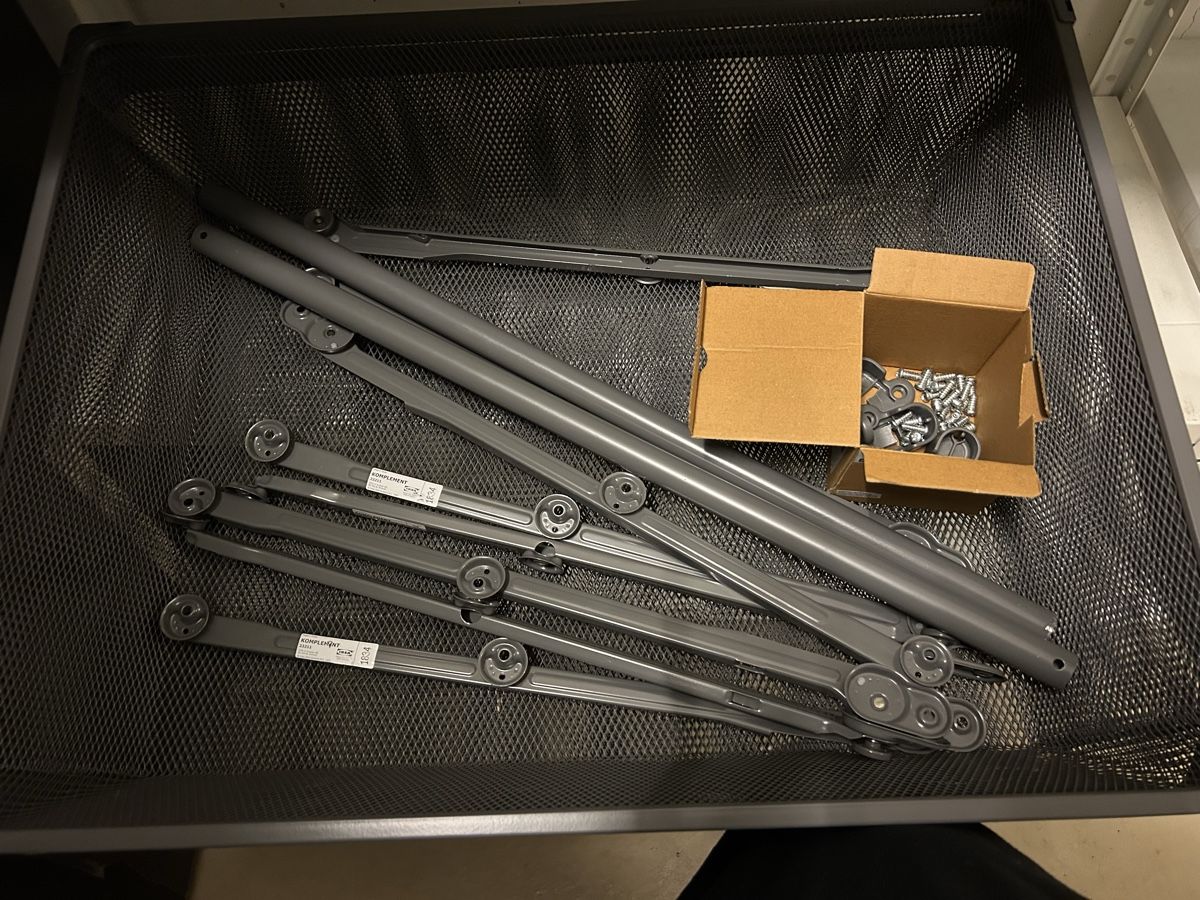 Ikea Altro per la casa: Ikea Komplement 4 Körbe & 2 Stangen, Breite 75 cm – Usato da Kappel SO venduto da Hasli12