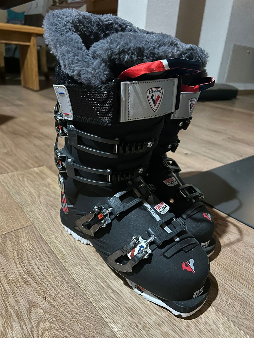 Rossignol Scarpe da donna: Rossignol Skischuhe Damen – Usato da Müllheim Dorf venduto da Liv00 1