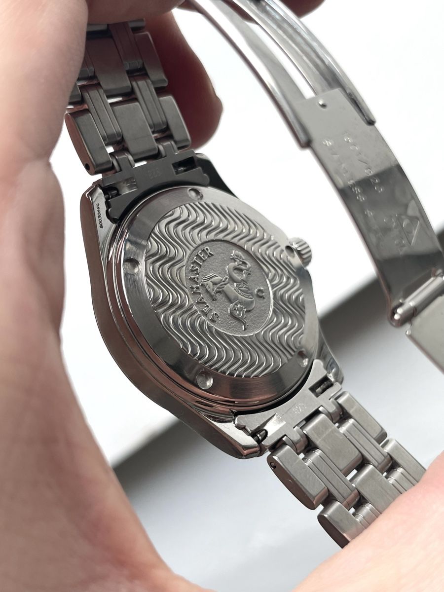 Omega Orologi: Omega Seamaster Automatik 36mm Midsize Läuft – Usato da Uster venduto da AlabasterOne 9