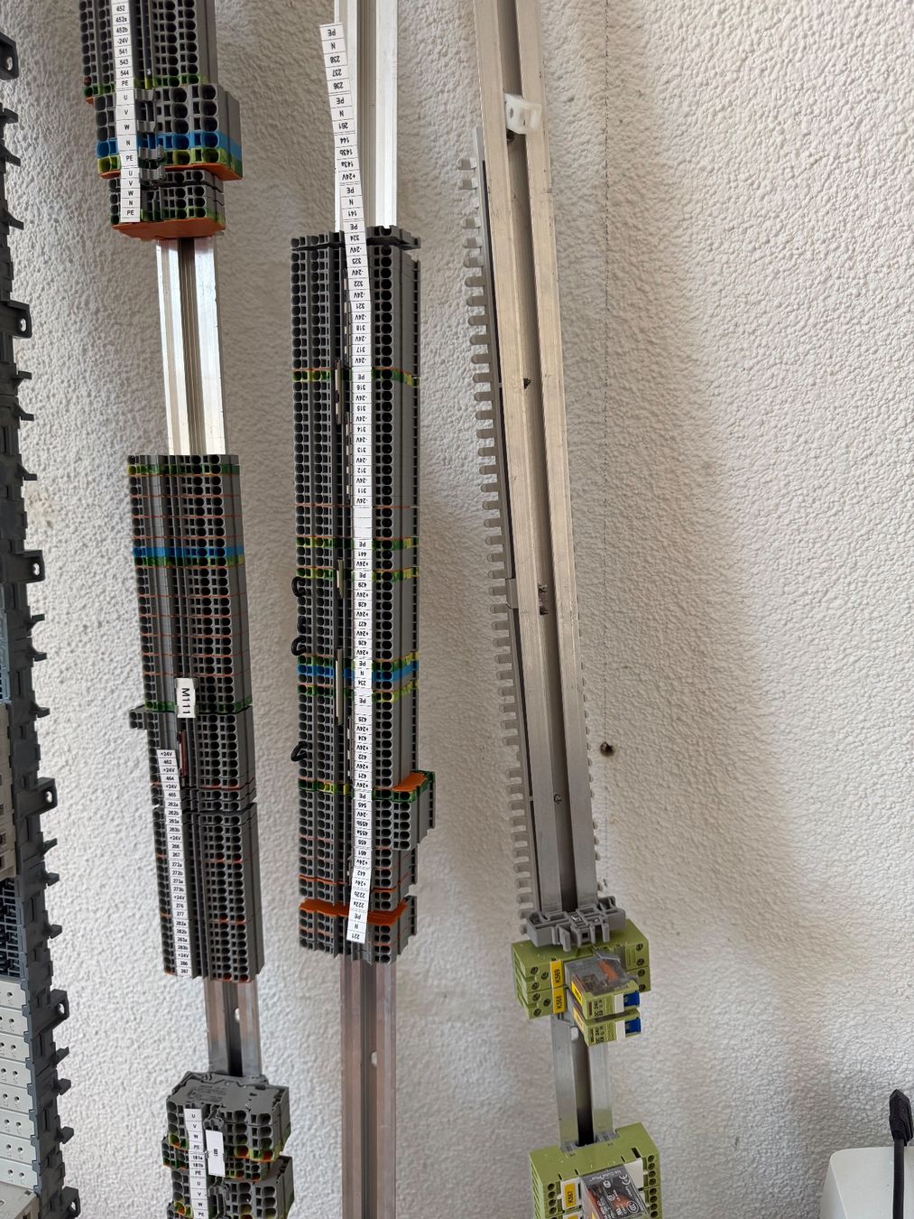 ABB Schalter: ABB Smissline Elektrokomponenten aus professionellen – Gebraucht aus Amriswil von JaJa-Express 4