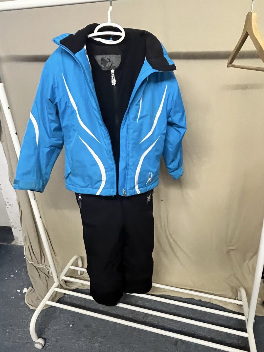 Spyder Lotti & Set di vestiti: Spyder Ski Set : 128 – Usato da Zürich venduto da Proton_Slit 2