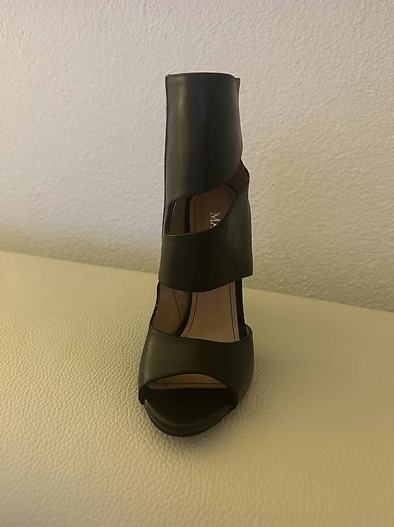 Damenschuhe: High Heels – Neu (gemäss Beschreibung) aus Dübendorf von Martha06 1
