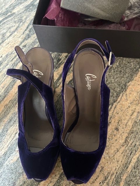 Sandales compensées velours violet 1