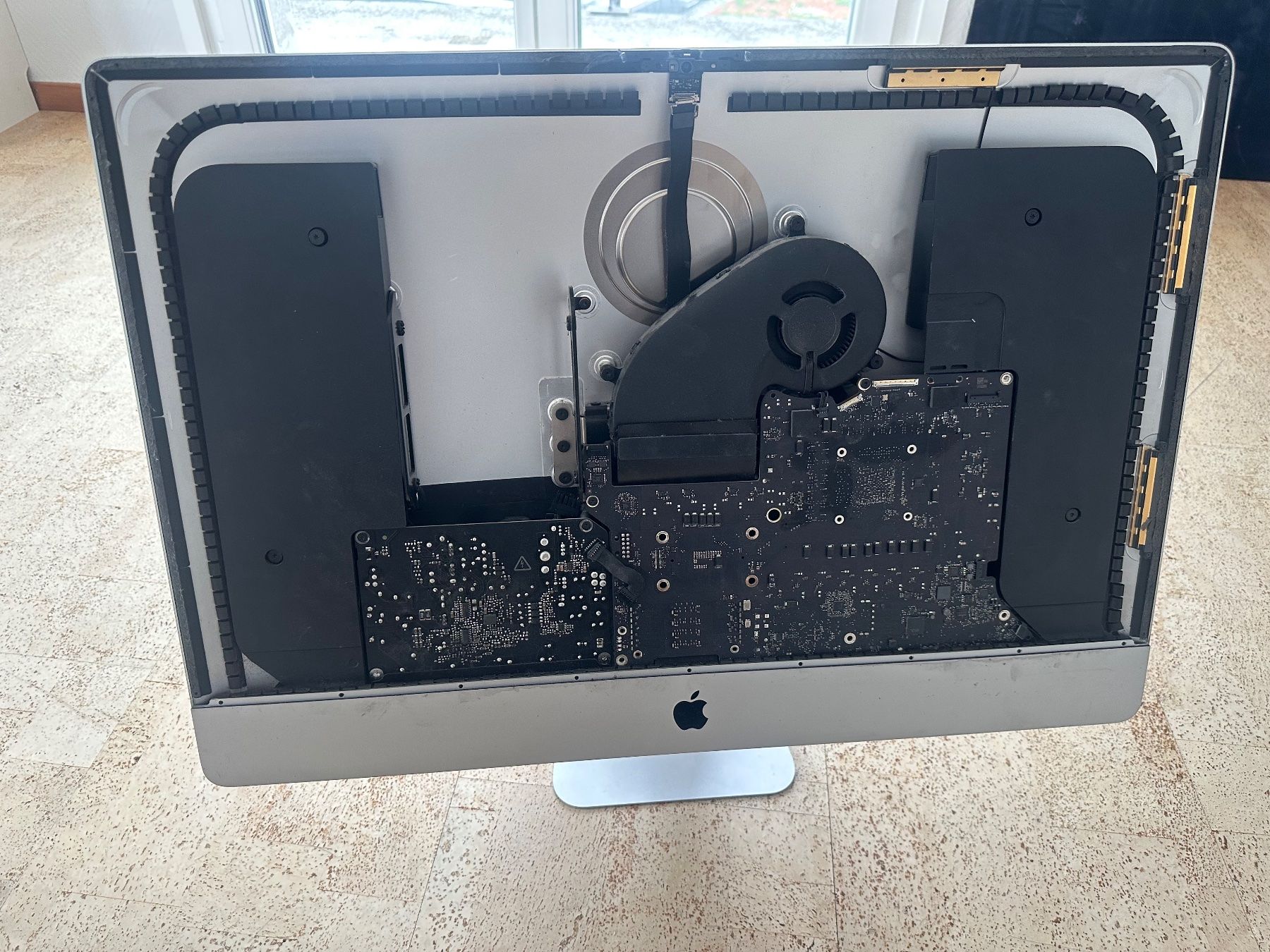Apple PC: Gehäuse Imac 27" – Difettoso da Walzenhausen venduto da Appi1
