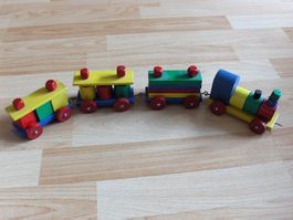 Spielzeug Eisenbahn Zug Loki mit 3 Anhänger Holzspielezeug!