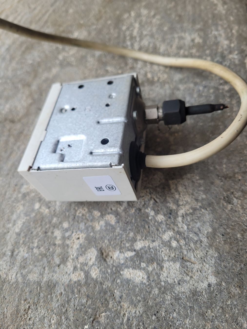 Condizionatori: Thermostat Danfoss – Usato da Auw venduto da burik 1
