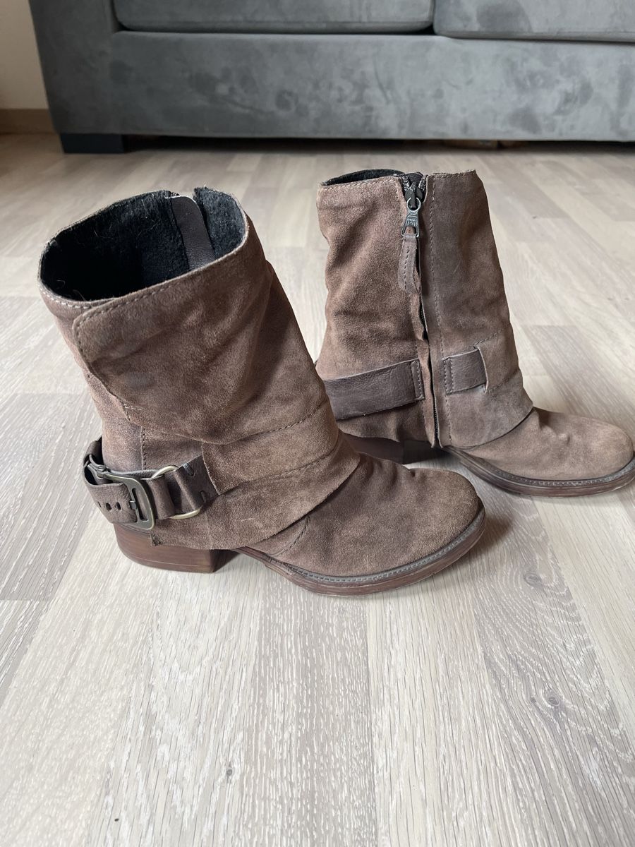 Scarpe da donna: Bottines hiver femme – Usato da Chêne-Pâquier venduto da ofly_1987 3
