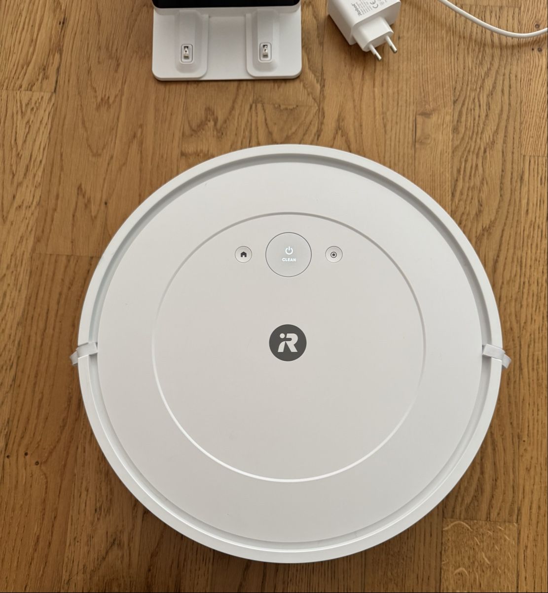 Irobot Staubsauger & Zubehör: iRobot Roomba Combo Essential – Neu (gemäss Beschreibung) aus Rüegsauschachen von nai_2jfm 1