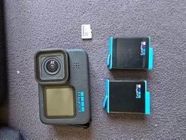 Go Pro 10 Black Edition + 2 Batteries + Accessoires