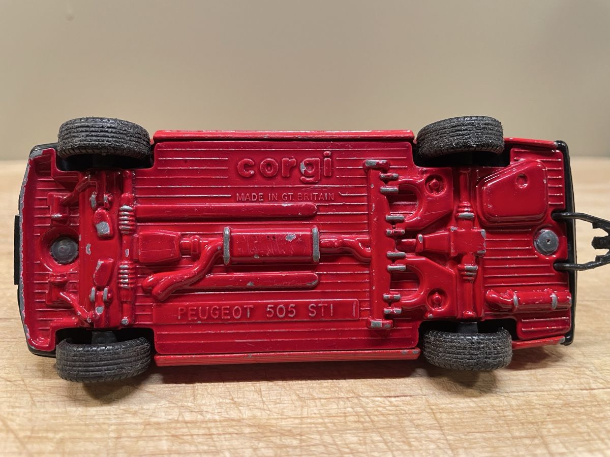 Corgi Toys Modellini d'auto: Corgi Peugeot 505 STI – Usato da Frauenfeld venduto da Challenger77 5