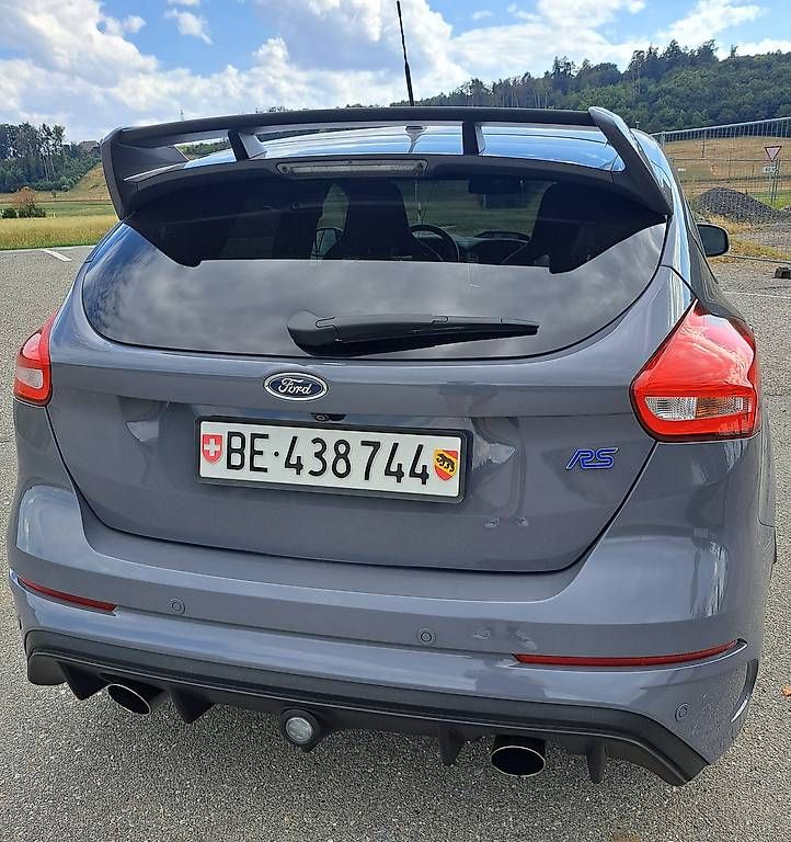 Ford Automobili: FORD Focus 2.3 EcoBoost RS AWD – Usato da Schüpfen venduto da Sonata85 4