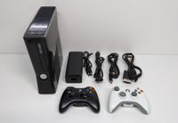 Xbox 360 S inkl. 2 Controller (250GB)