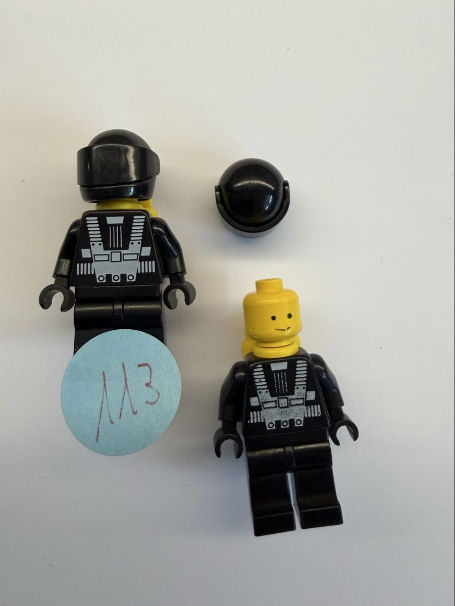 Lego Giocattoli: 2 Lego Figuren schwarz Ritter. – Usato da Rheinfelden venduto da zim_2hqc