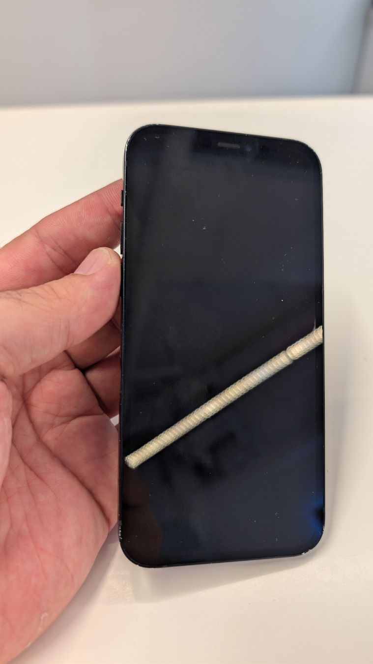 Apple Telefoni cellulari / Smartphones: Apple iPhone 12, 128GB, schwarz, Batterie 100% – Usato da grabs venduto da dosdiasdesangre 2