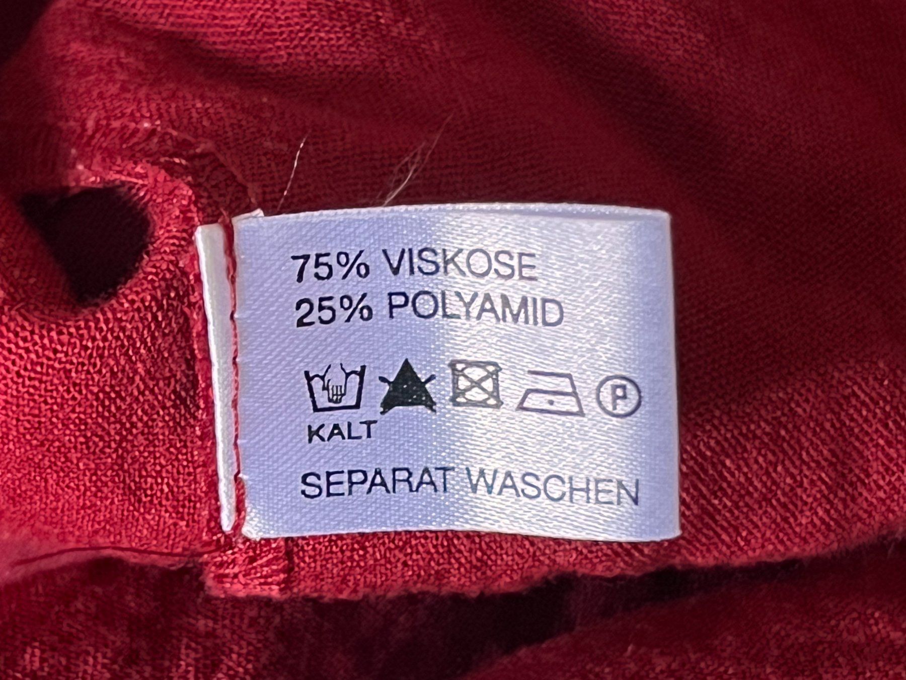 Fox Vestiti: Rotes, ärmelloses Kleid Grösse 36 – Usato da Langendorf venduto da ber_t8vc 5