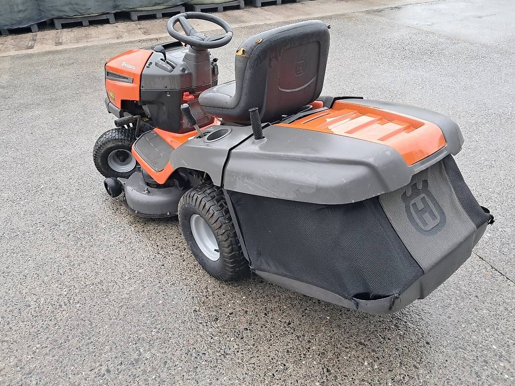 Traktoren: Rasentraktor Husqvarna CTH 174 – Gebraucht aus Rotkreuz von sunnyboy81 3