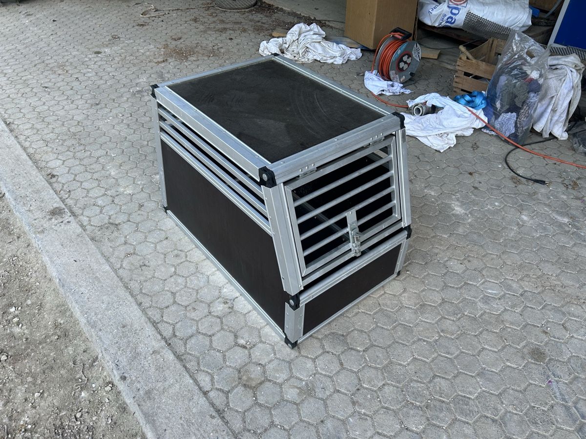 Gabbie, trasporto & Sicurezza: Hundebox – Usato da Lausen venduto da sil_5stv